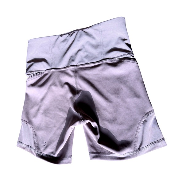 Lululemon Pants - Lululemon Wunder Train Mesh Panel High Rise Bike Shorts 6 Lavender Gray
